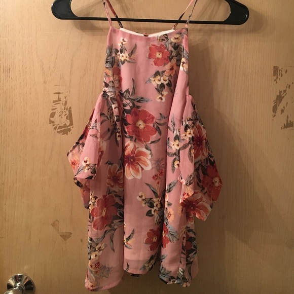NWOT floral top - Picture 2 of 4