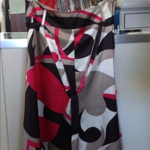 100% polyester skirt