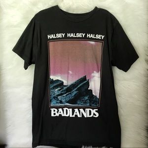 UO HALSEY BADLANDS TEE