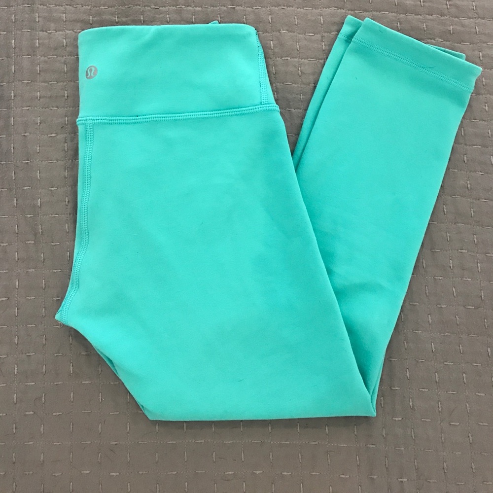 Lululemon reversible wunder under crop legging