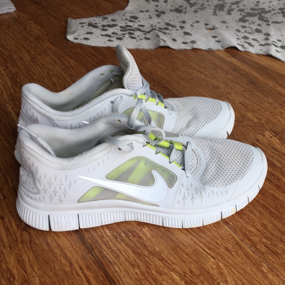Running shoes