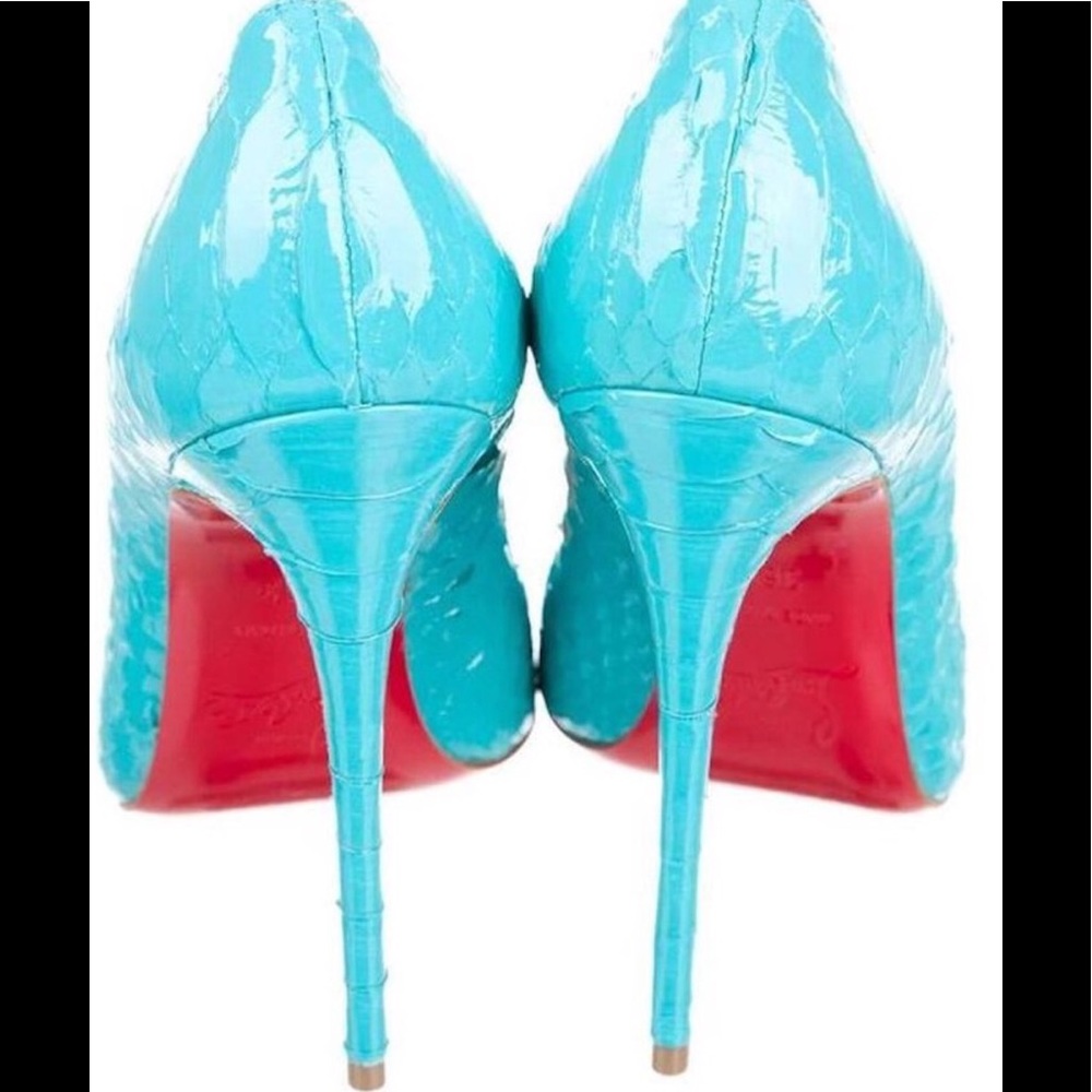 Christian Louboutin Python Pacific Blue So Kate - Picture 2 of 3