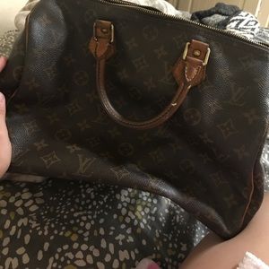 LV purse