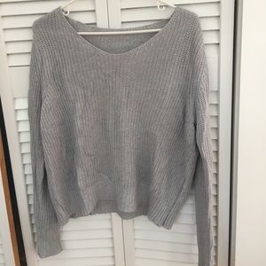 BEAUTIFUL GREY KNIT SWEATER