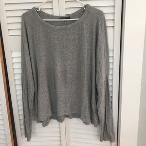 BEAUTIFUL STRETCHY GREY SWEATER