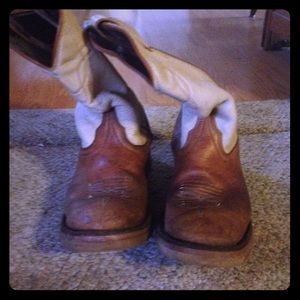 Laredo western round toed boots