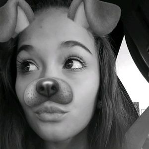 Meet your Posher, Veronica