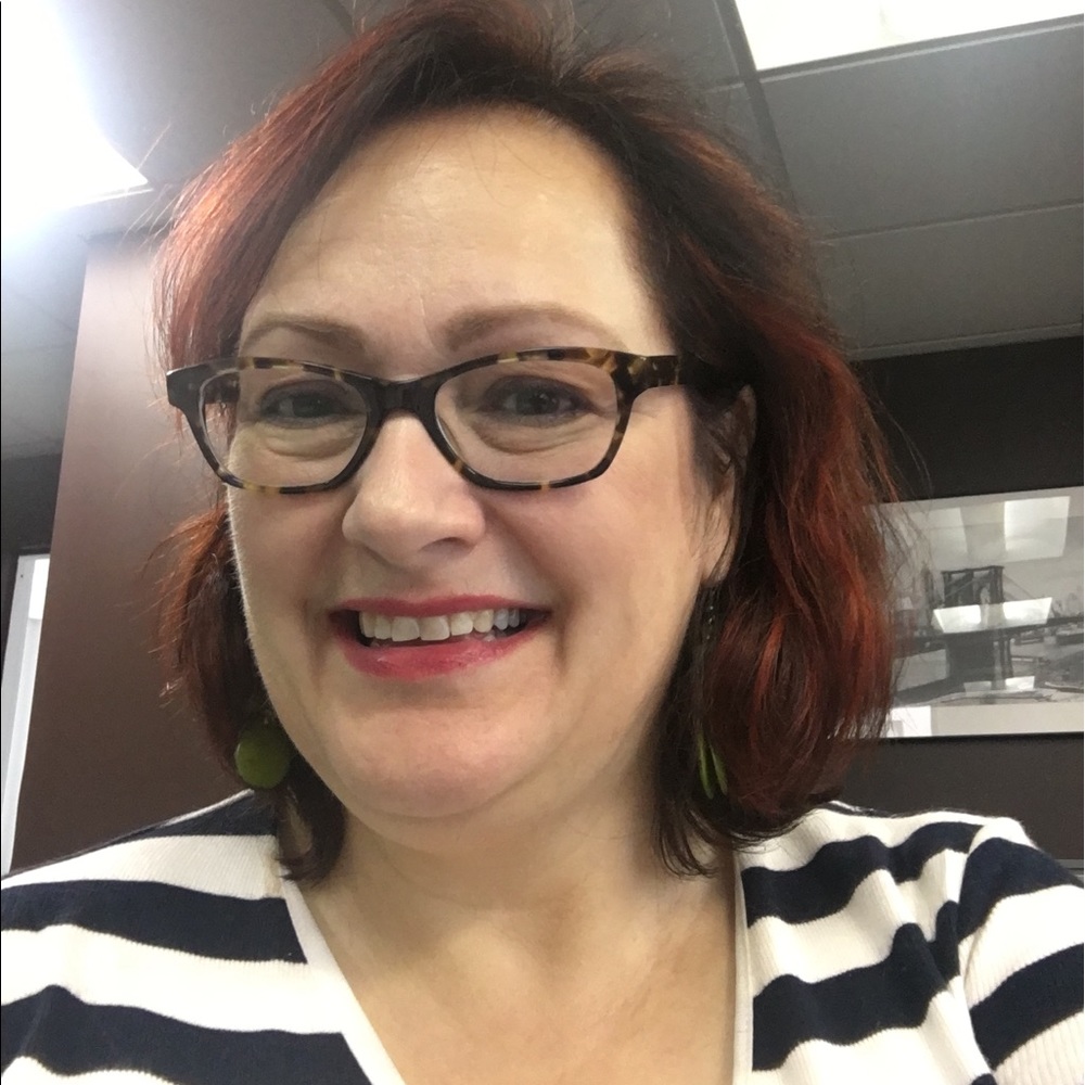 Meet your Posher, Marci