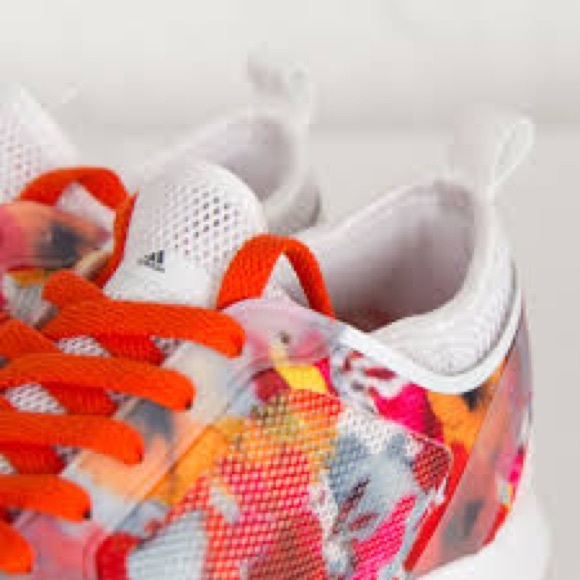 Adidas x Stella McCartney Sonic Boost Sneakers - Picture 4 of 7