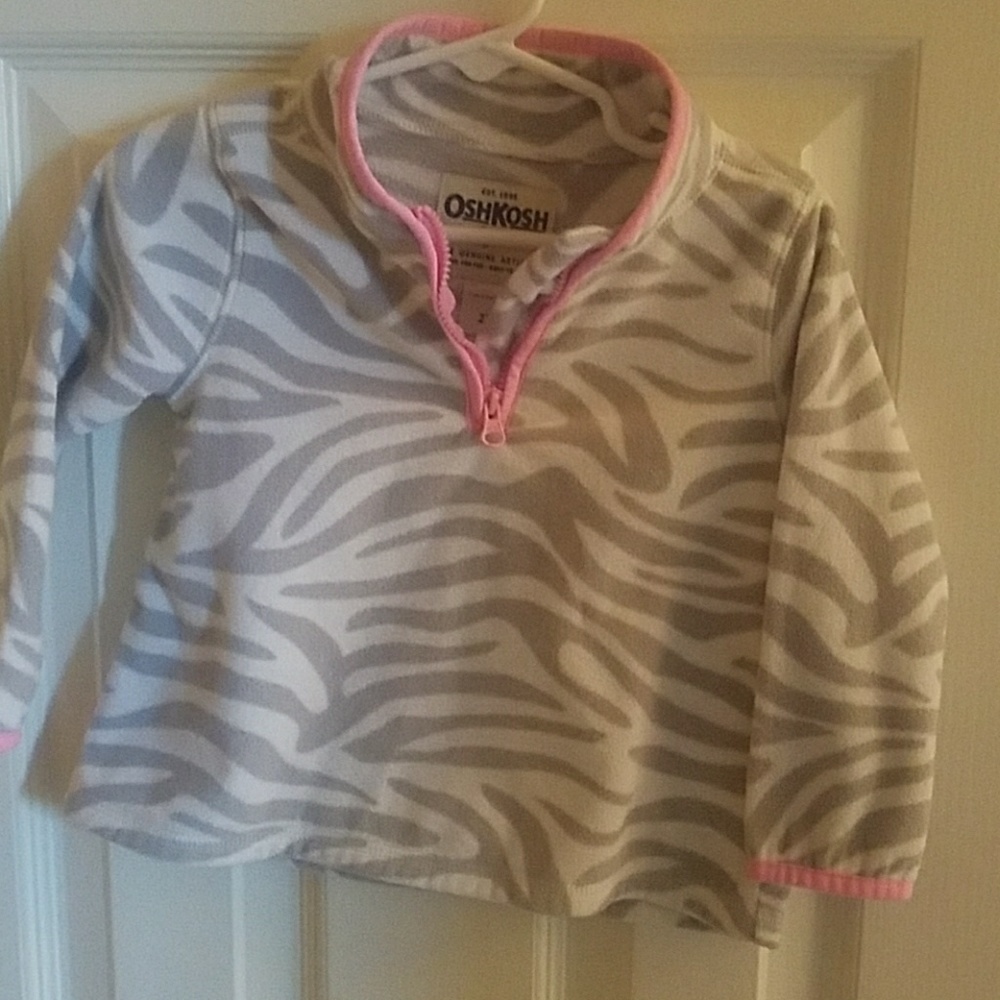 Pullover shirt