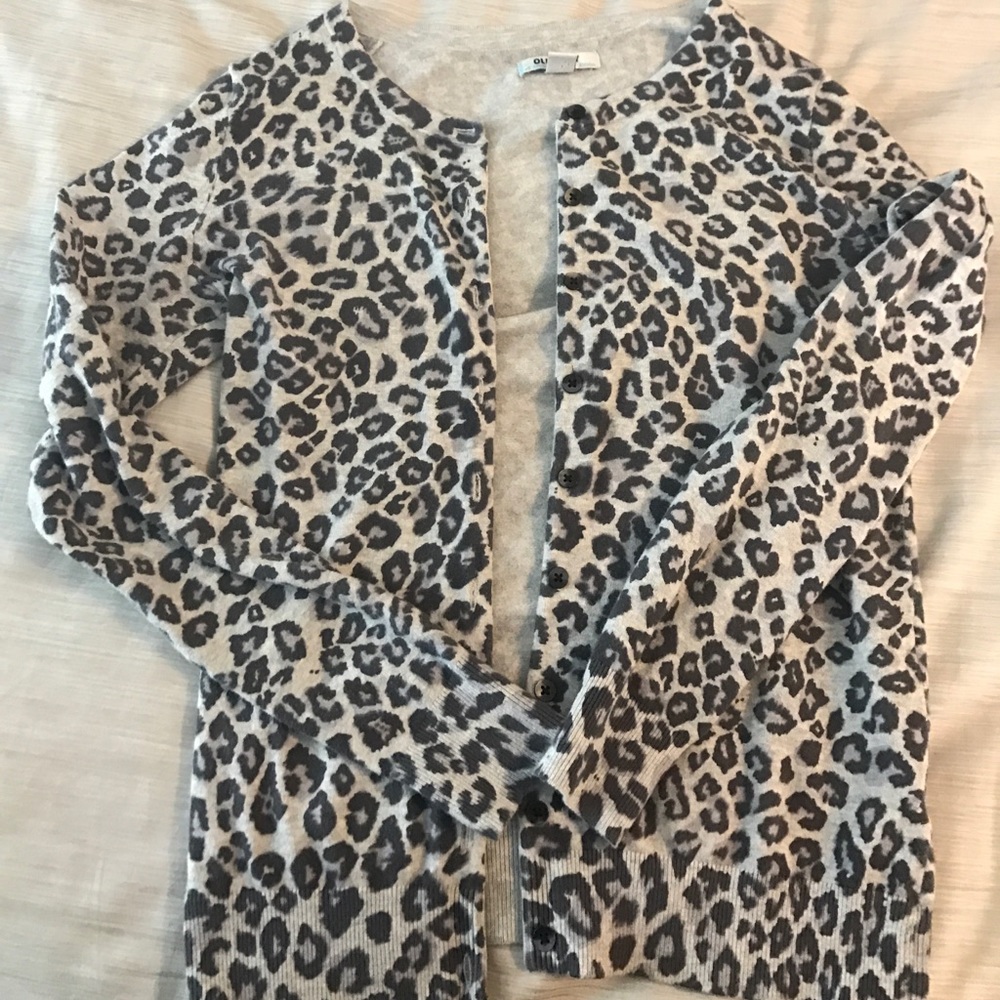 Old navy animal print cardi!