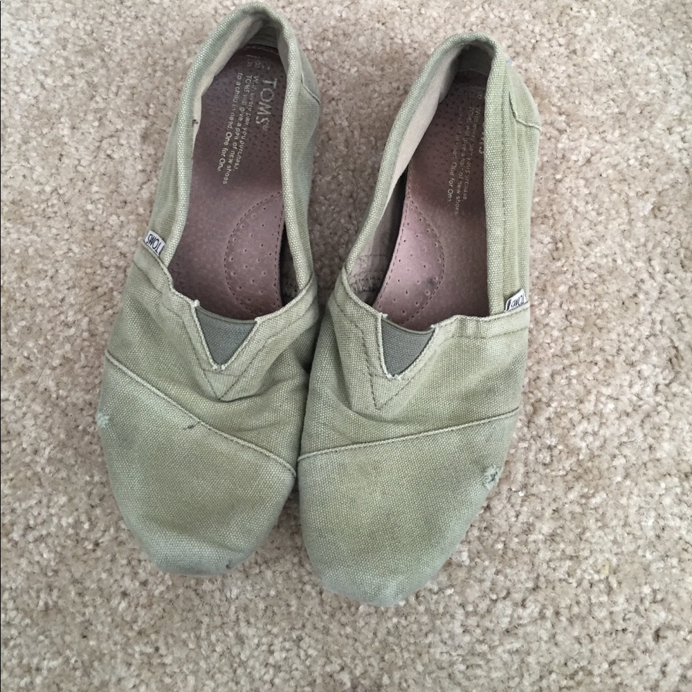Toms slipons