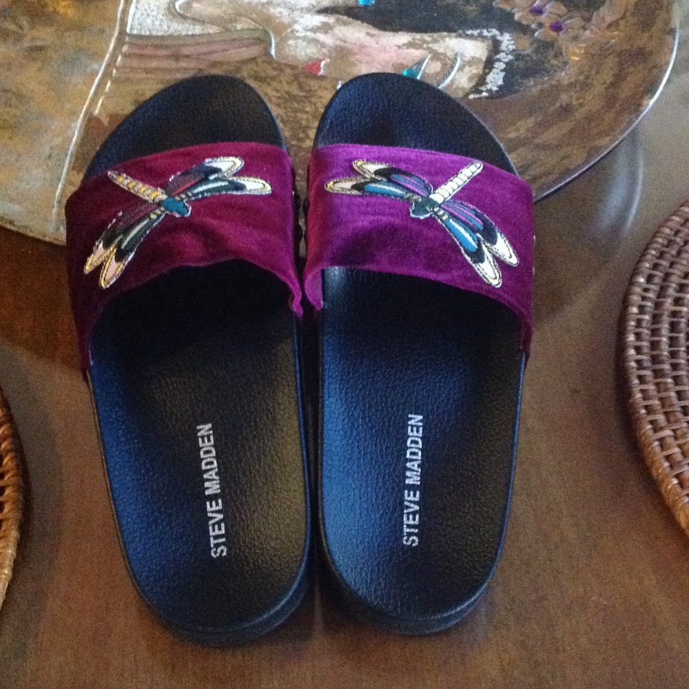 Steve Madden sandals size 8