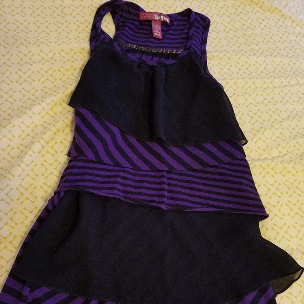 2 Tank tops