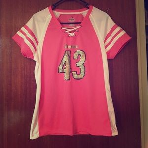 Women's Pittsburgh Steelers football jersey