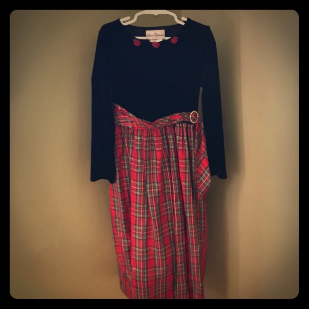 Girls holiday dress