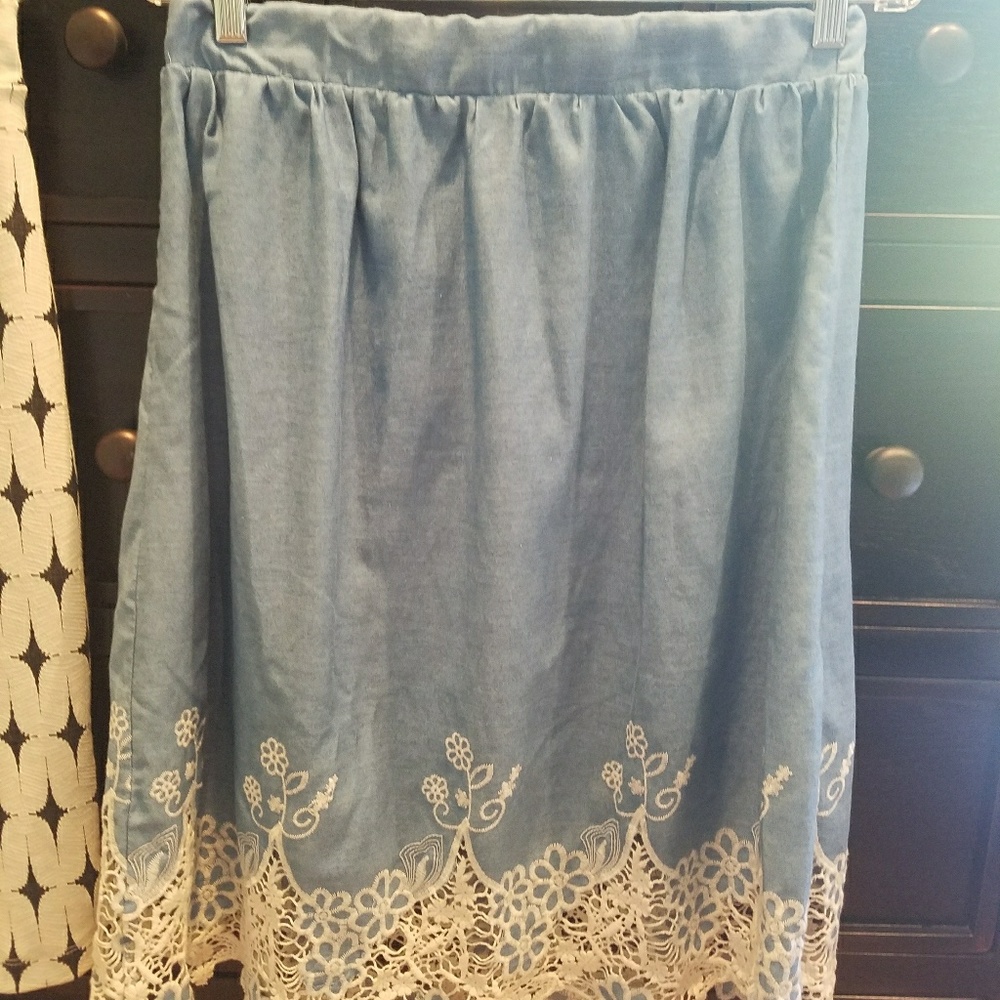 Le lis skirt from stitch fix