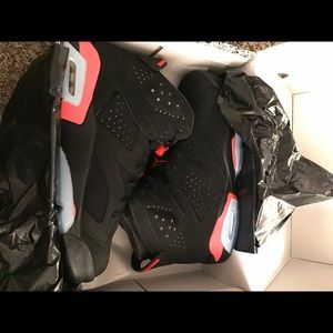 Jordan retro 6's inferred