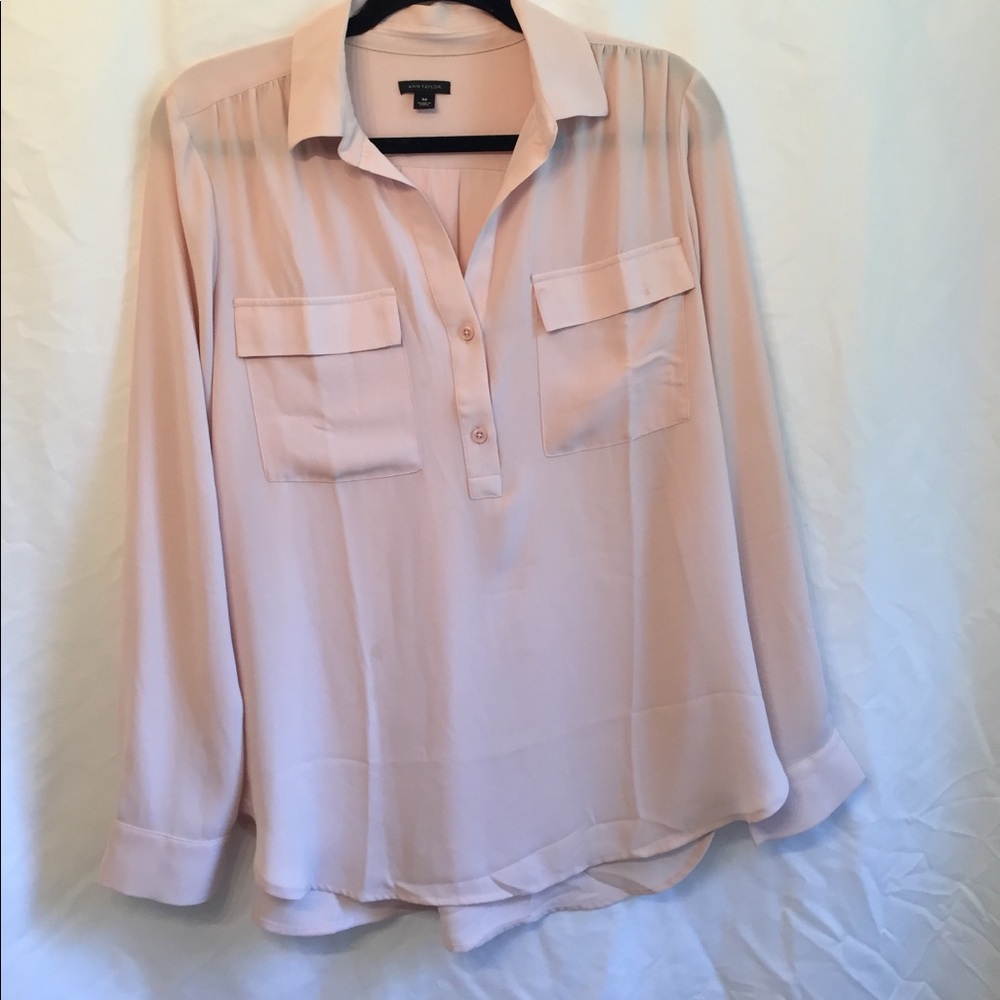 Ann Taylor light pink button down blouse