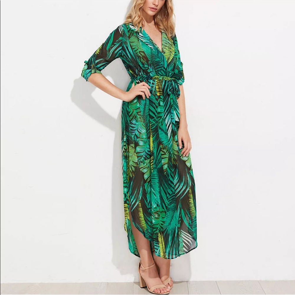 🌴Sale!! Miami Glam Printed Maxi Dress🌴 - Picture 3 of 5