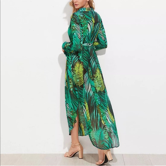 🌴Sale!! Miami Glam Printed Maxi Dress🌴 - Picture 4 of 5