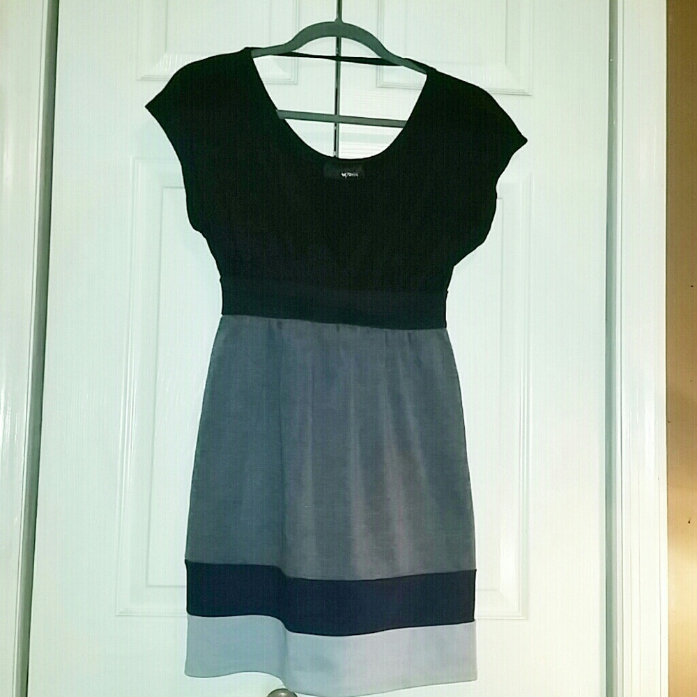 Multicolored high waisted maxi dress