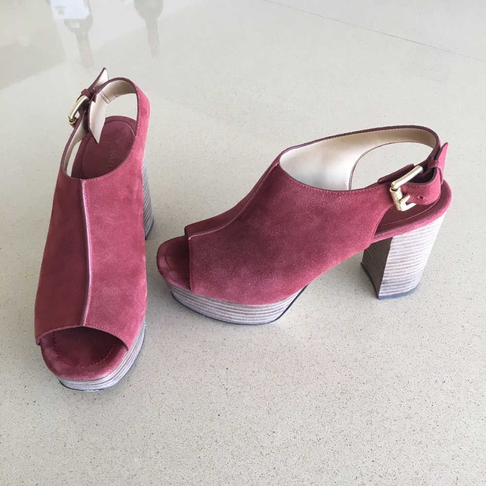 Peep toe sandal heels