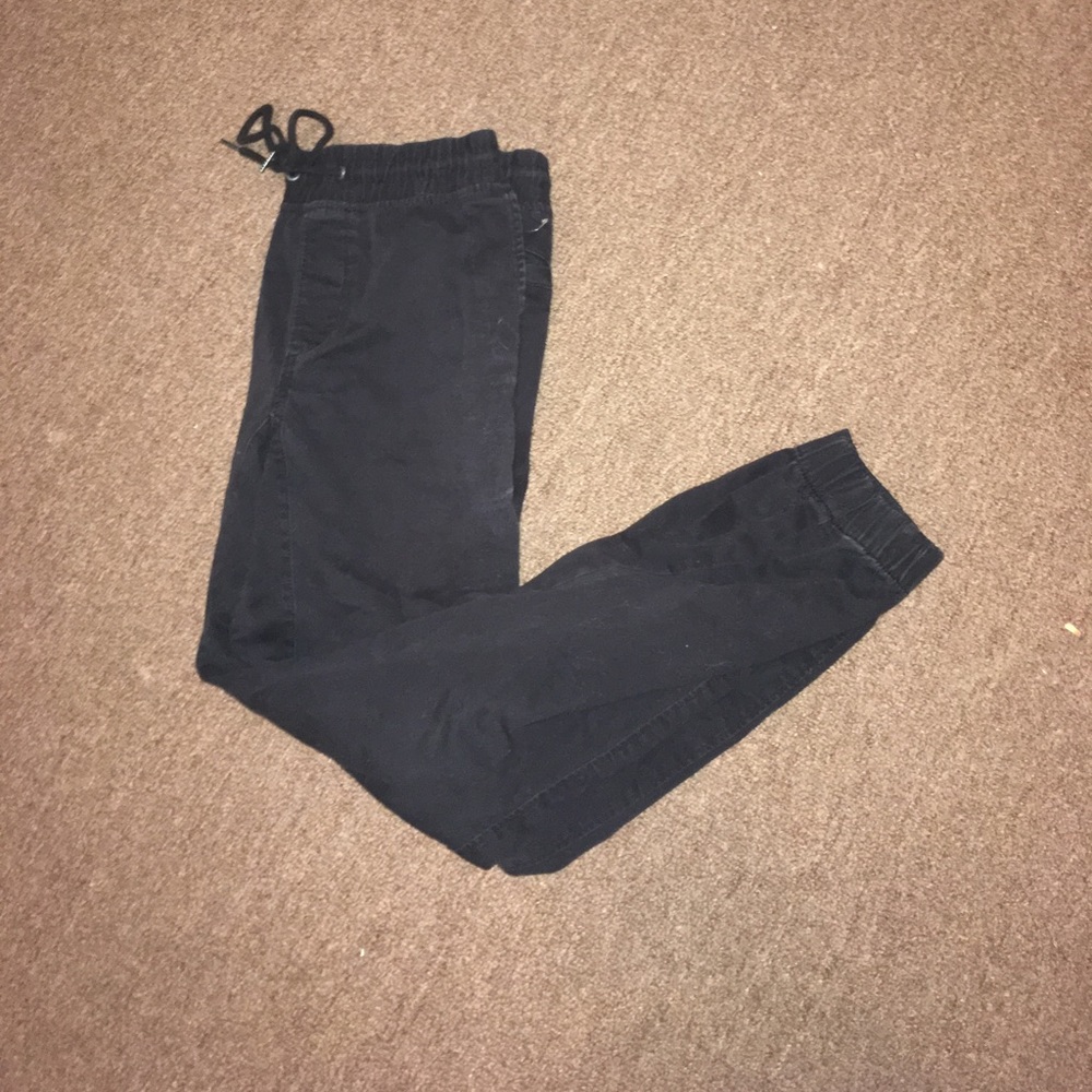 Black Aeropostale jogger skinny jeans