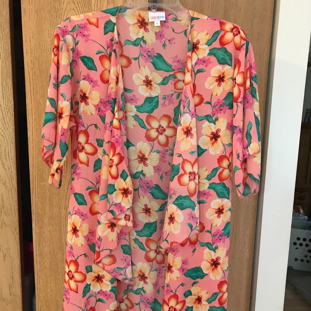 🌺LulaRoe Monroe Hawaiin tropical print🌺