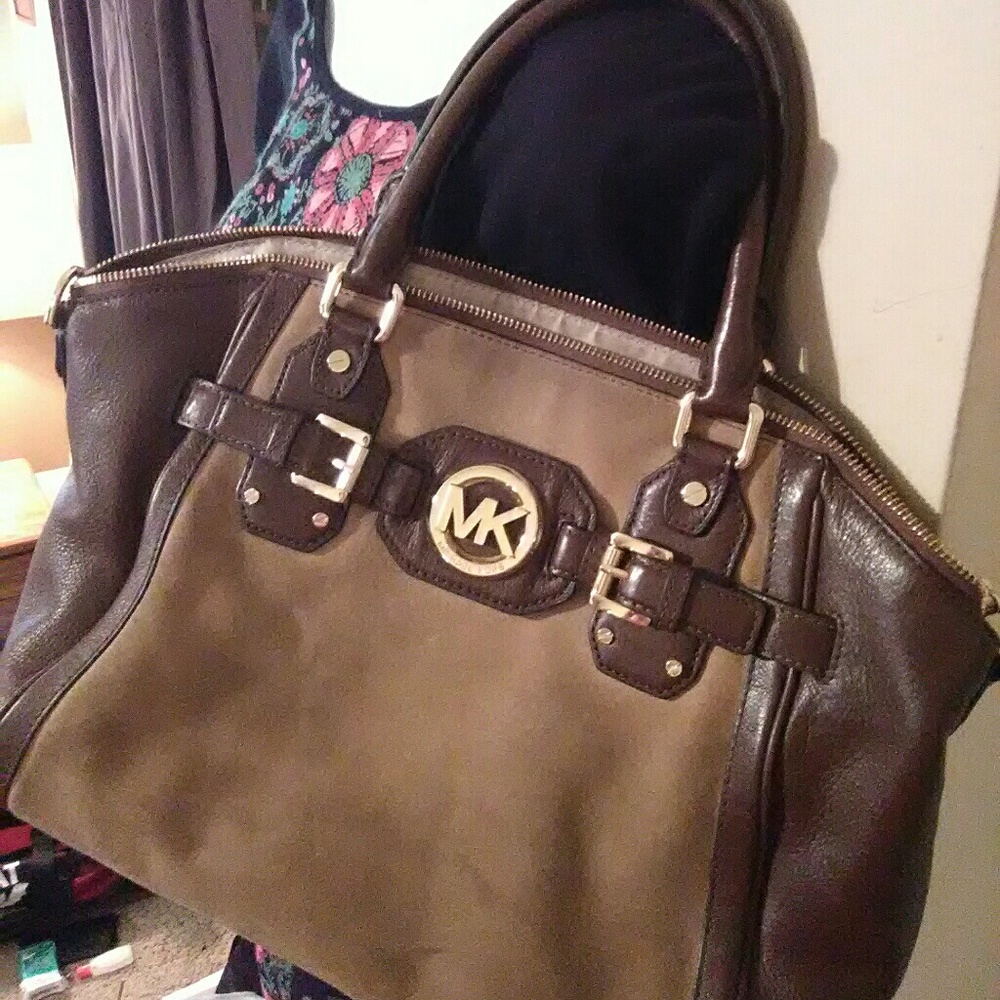 MK Purse