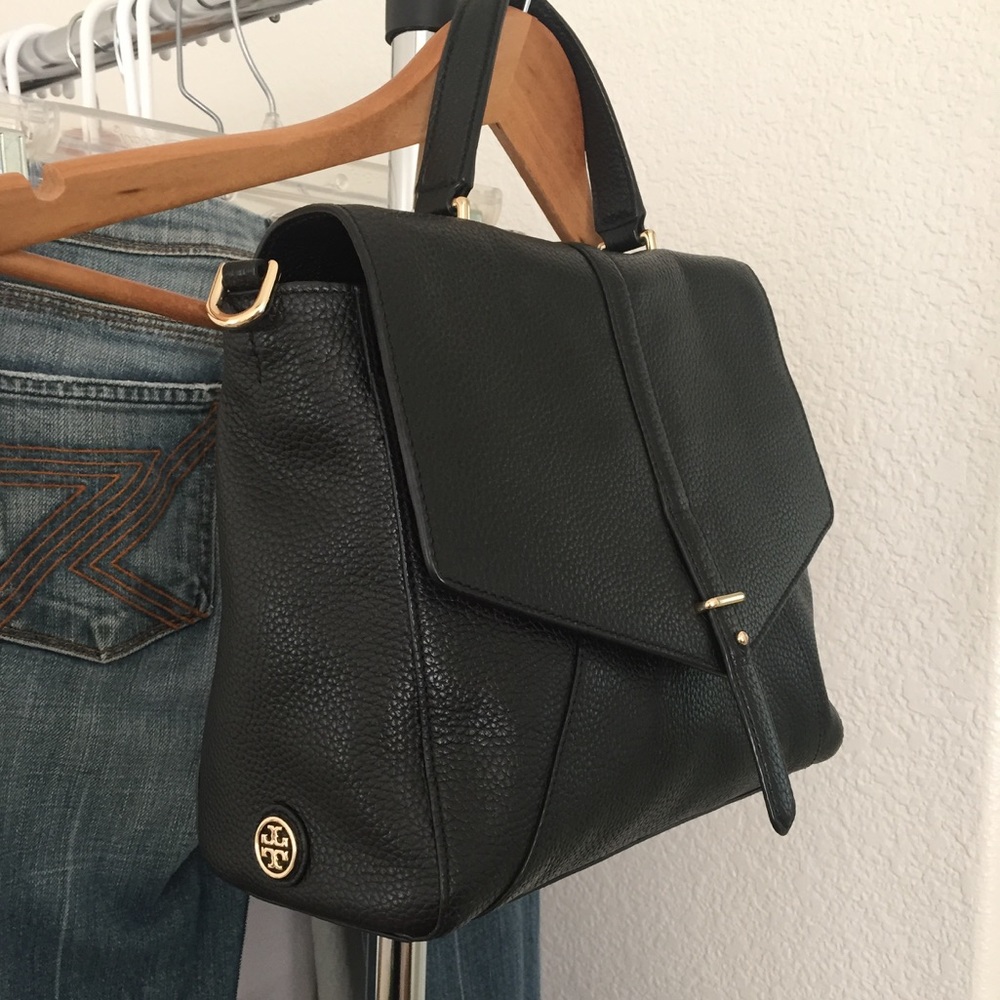 Tory Burch 797 Satchel black bag. Medium size
