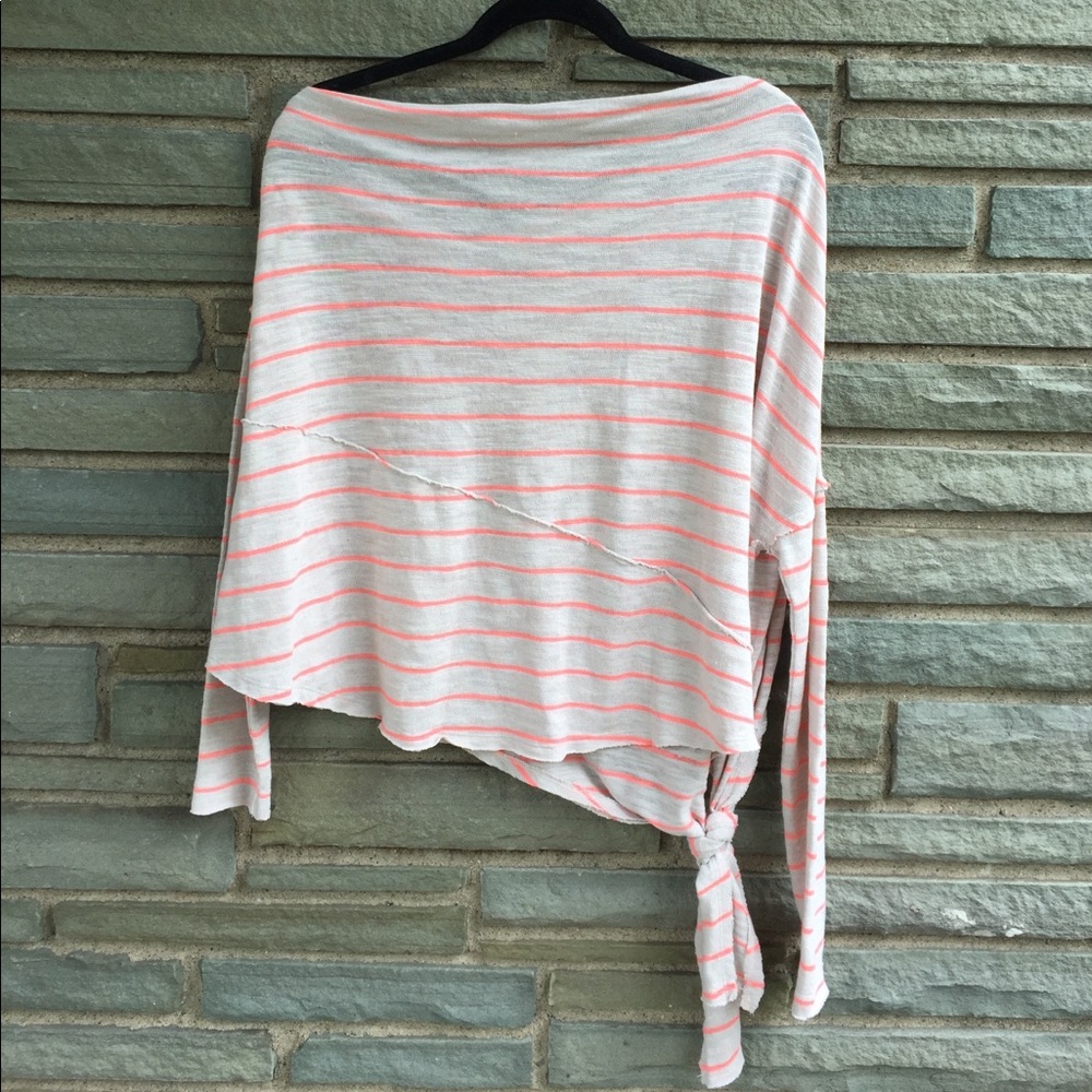 ✨HP✨ Free People Love Lane Tee - Picture 6 of 8