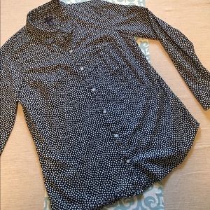 Gap hearts button down