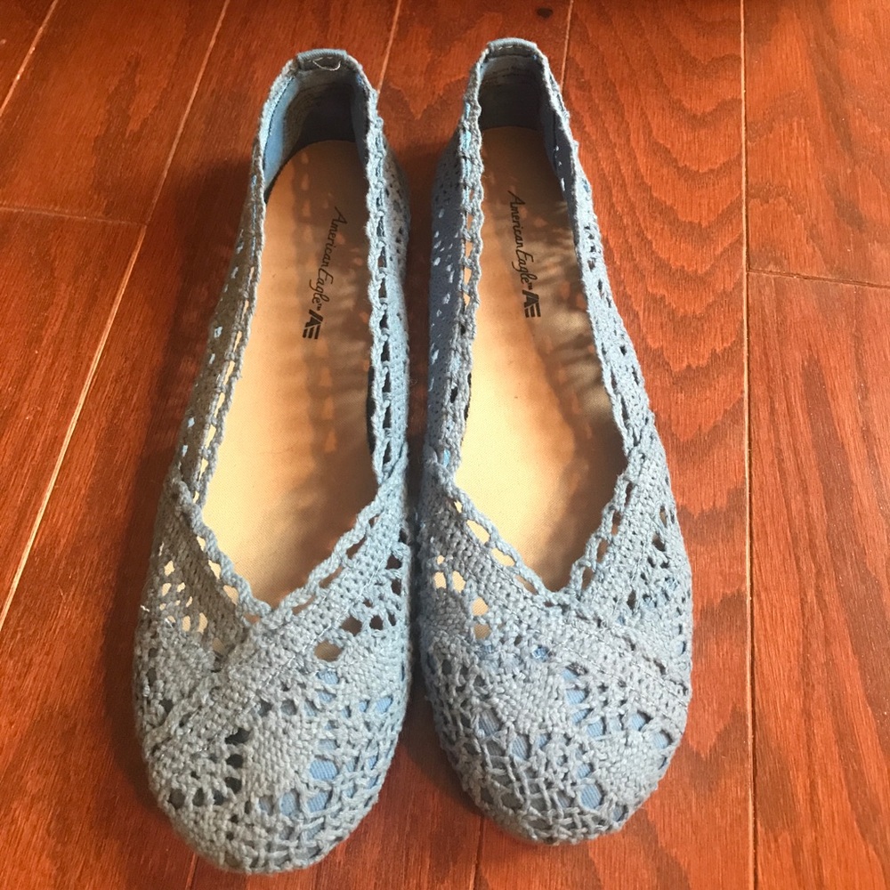 American Eagle Blue Eyelet Flats