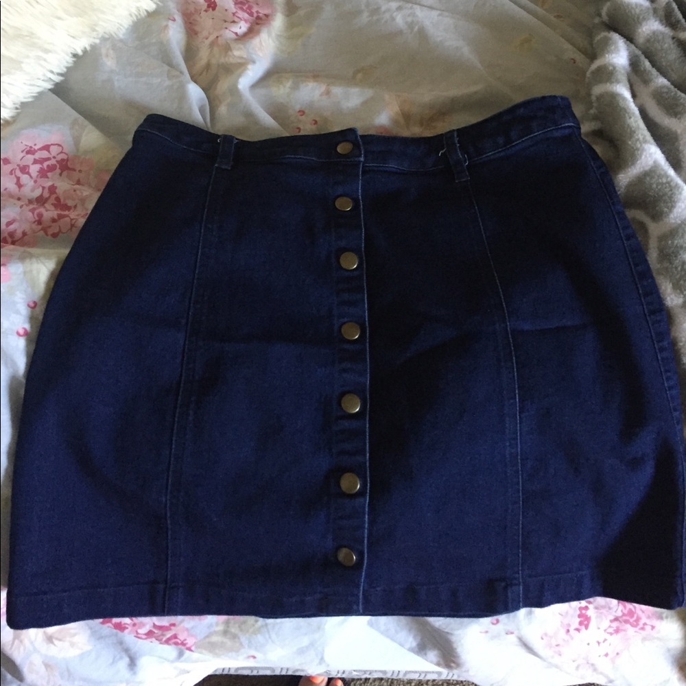 Forever 21 button up jean skirt