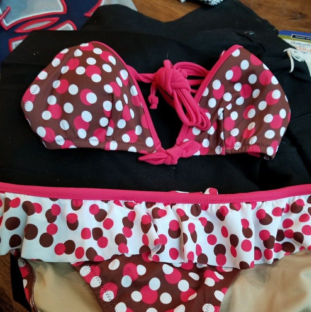 Victoria secret  bikini too and bottoms
