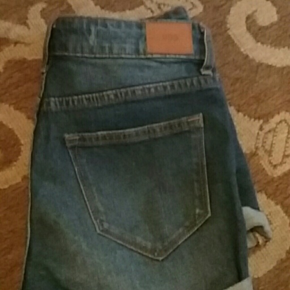 Jean shorts - Picture 3 of 3