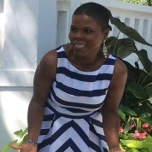 Meet your Posher, Rose