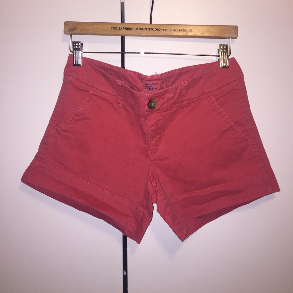 American eagle coral shorts