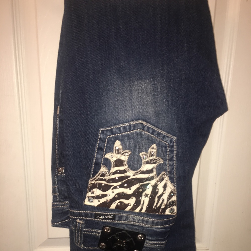 Miss Me Jeans with cow print pockets