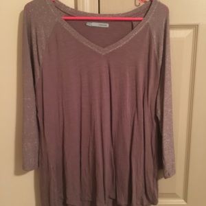 Cute shimmer sleeve top
