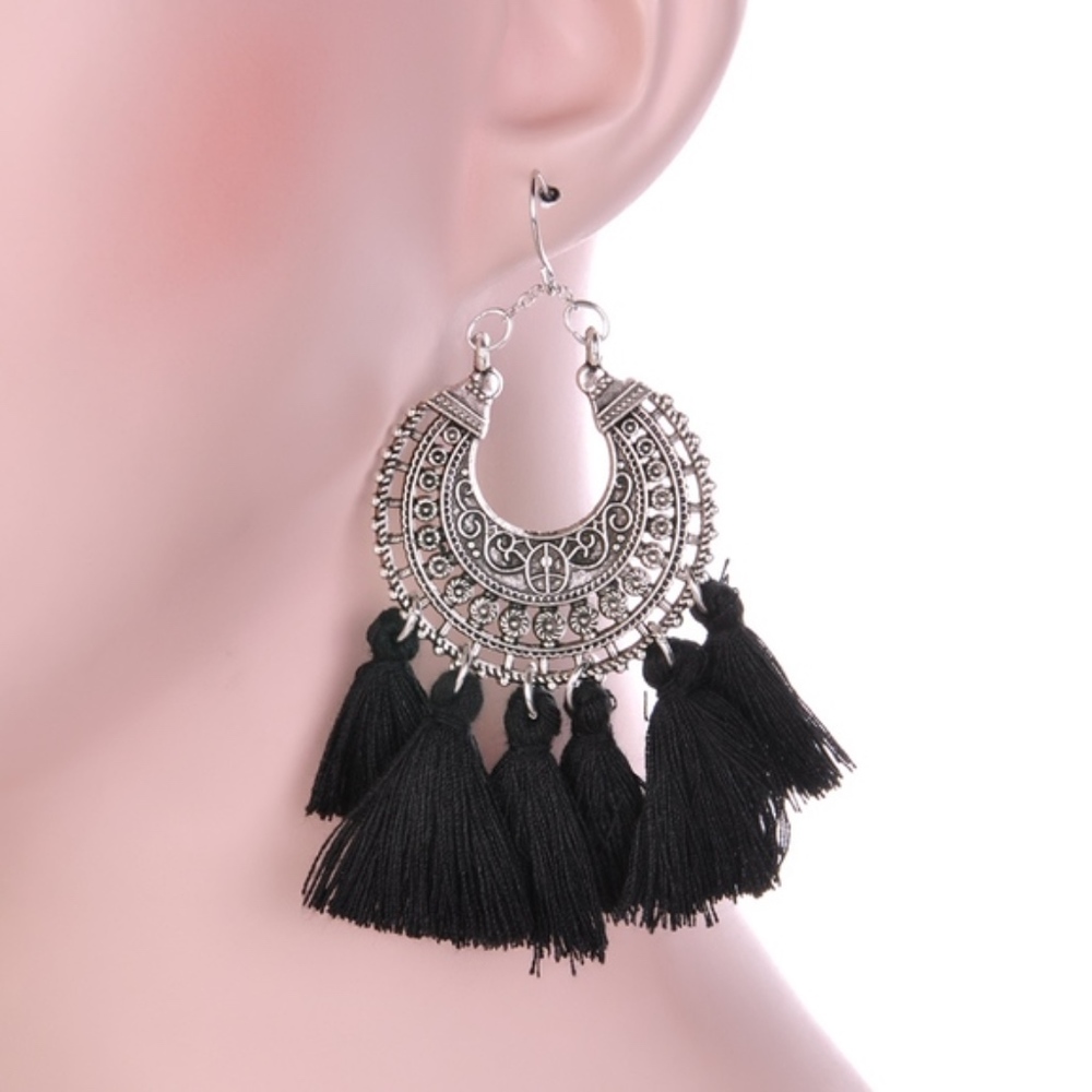 Black Bohemian Trendy Long Tassel Earrings - Picture 2 of 3