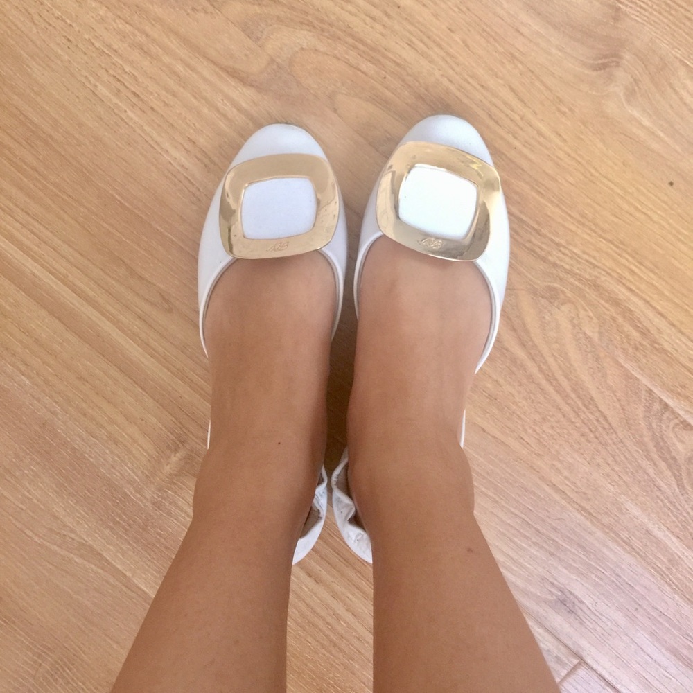 RV white PU chip flats