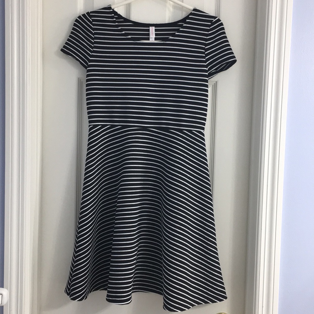 Casual striped dress, L