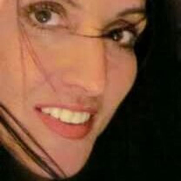 Meet your Posher, Robin - Picture 1 of 1