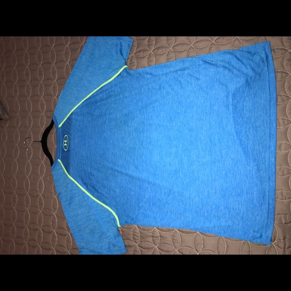 Workout Shirt - Picture 3 of 3