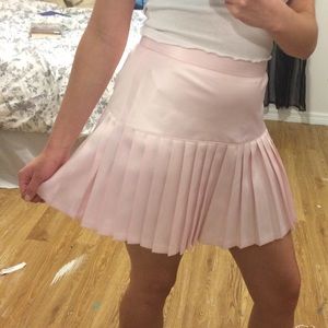 NWT Forever 21 Pink Satin Pleated Skirt