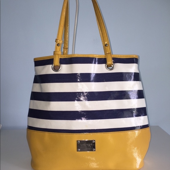 Beach Bag - Picture 1 of 3