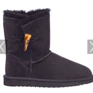 Codie Steps toggle Short boot