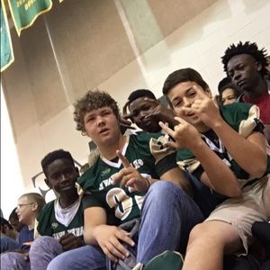 Meet your Posher, Ethan